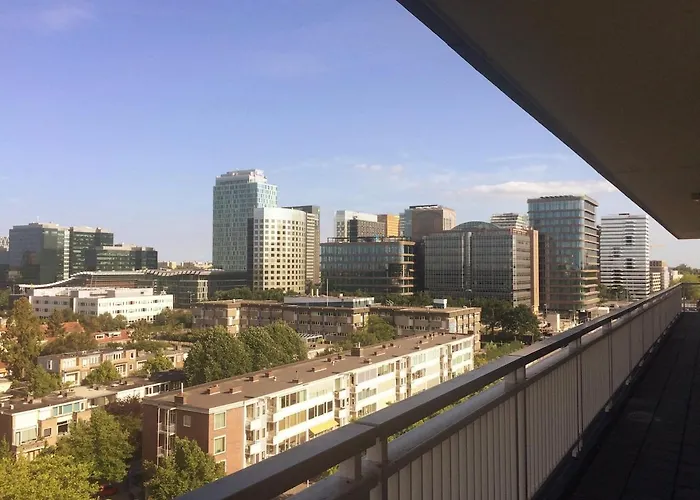 Welcoming With Character & Great Views Amsterdam