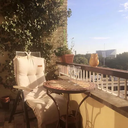 Welcoming With Character & Great Views